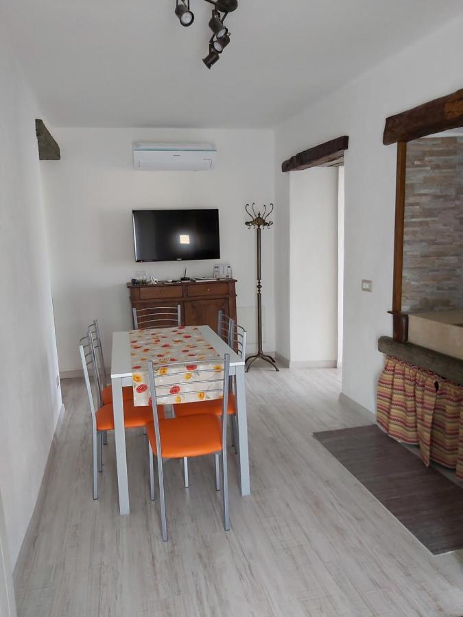 Casa Cimavilla Con Parcheggio Privato Gratuito Crevoladossola Exterior photo