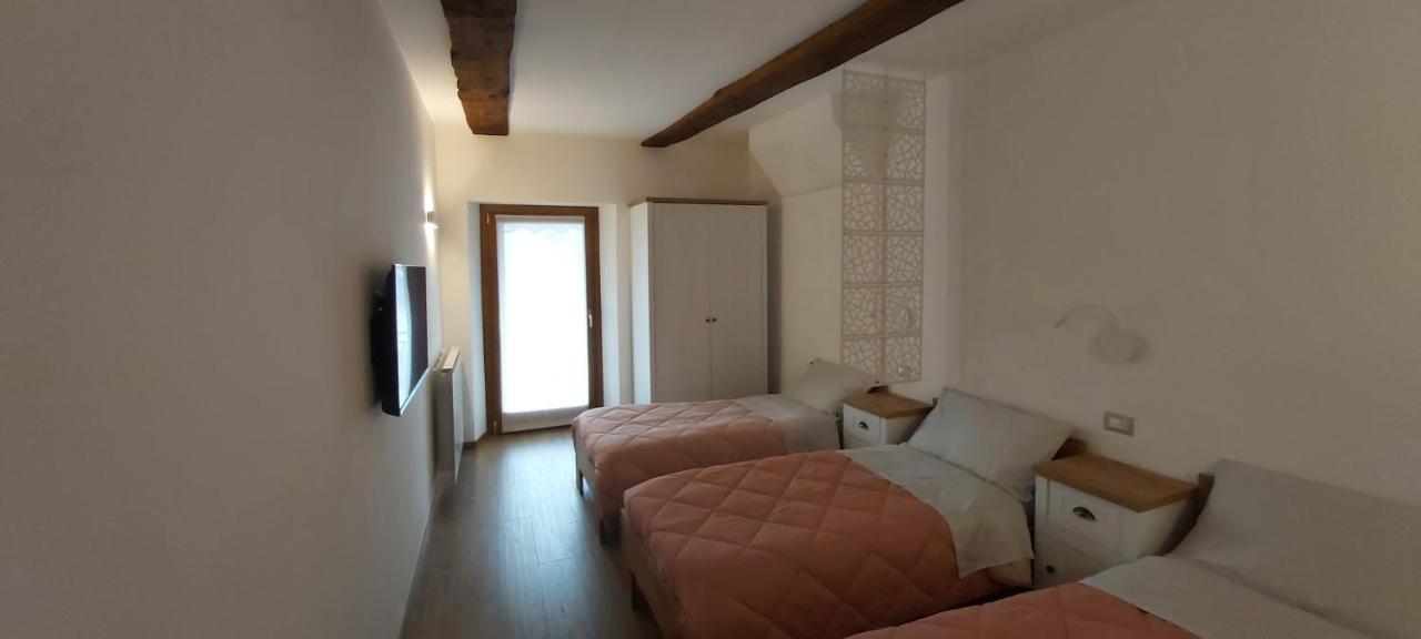 Casa Cimavilla Con Parcheggio Privato Gratuito Crevoladossola Exterior photo